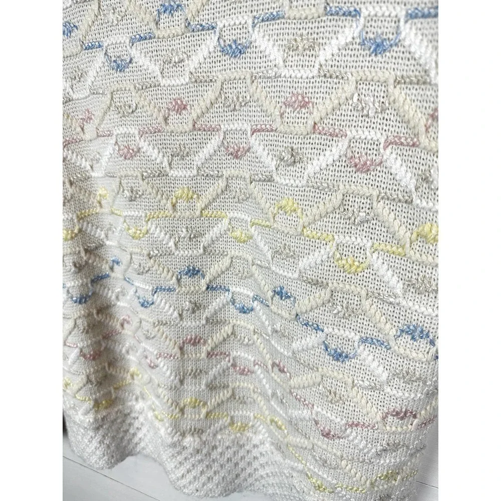 Vintage (pre-loved) Koret Knit sweater top Size Medium - Picture 2 of 8